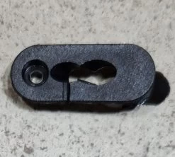 Giant Internal Cable Routing Port Plug (2 Hole 4.2mm/5.2mm)